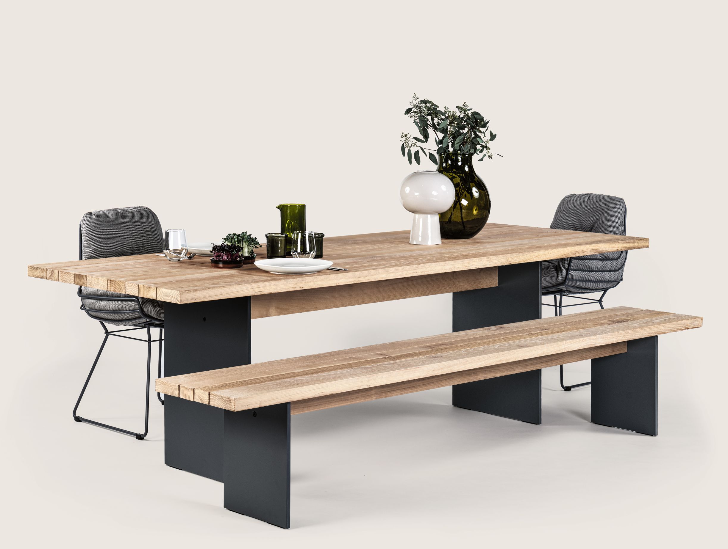 SC 41 Outdoor Table Brushed oiled acacia Janua 