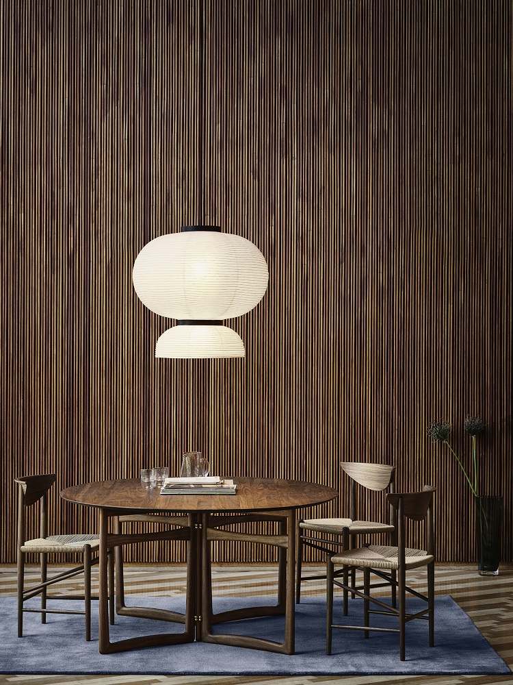 Drawn HM3 Chair without Armrests AndTradition