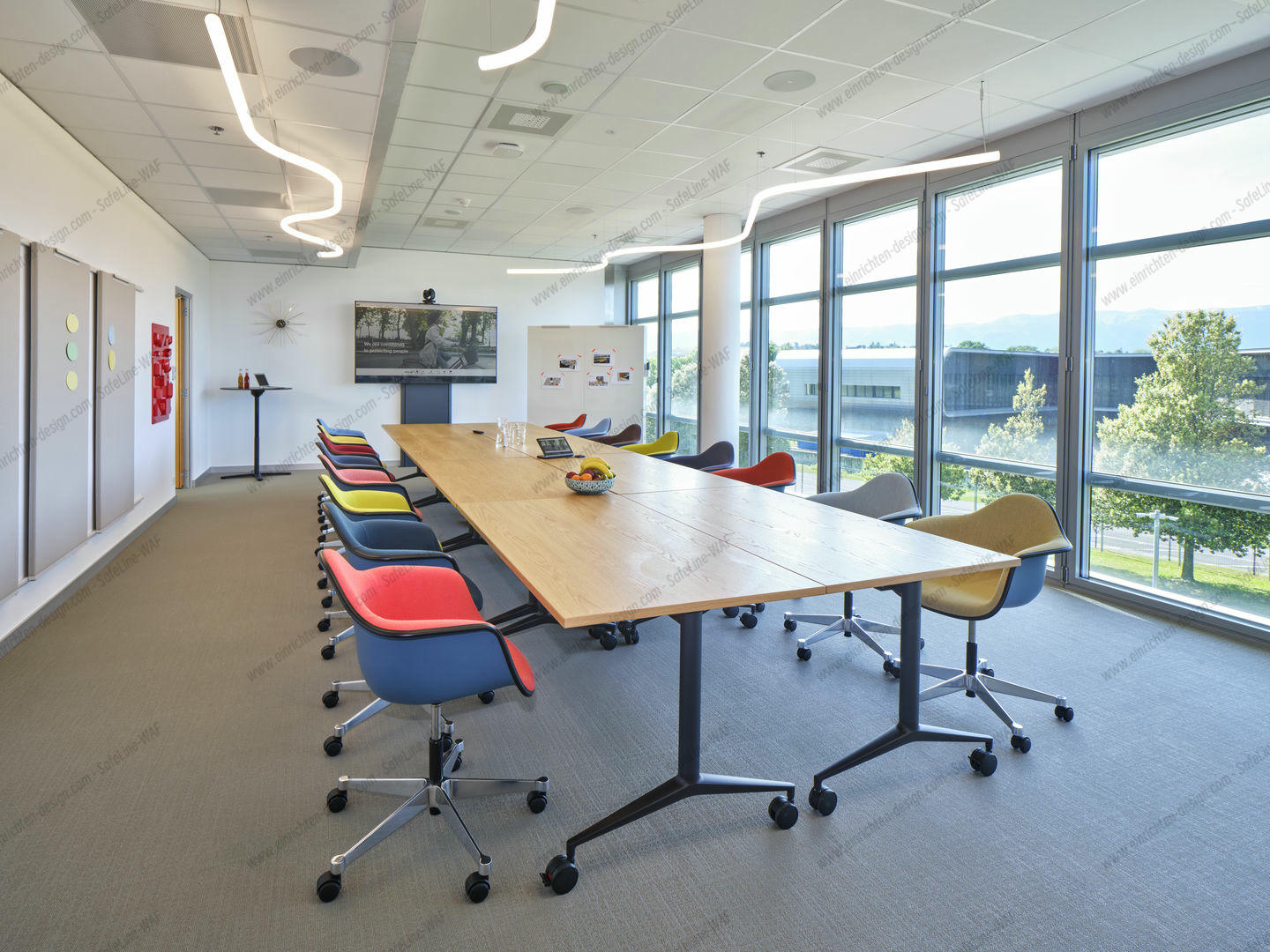 Eames Plastic Arm Chair DAL Chair Fully upholstered Vitra