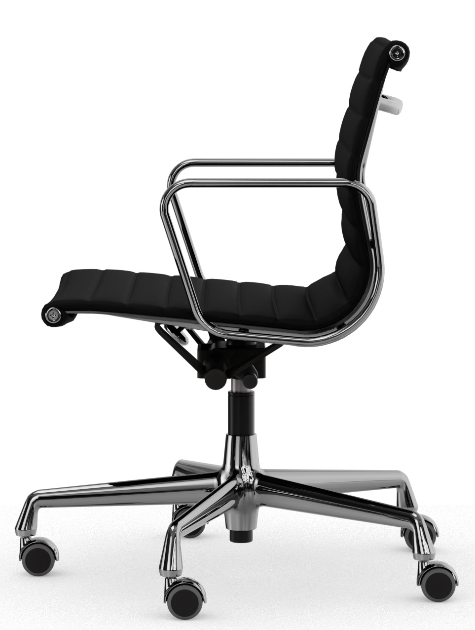 Vitra Aluminium Chair EA 118 in Schwarz Leder Premium, Bürostuhl mit Armlehnen und Rollen.