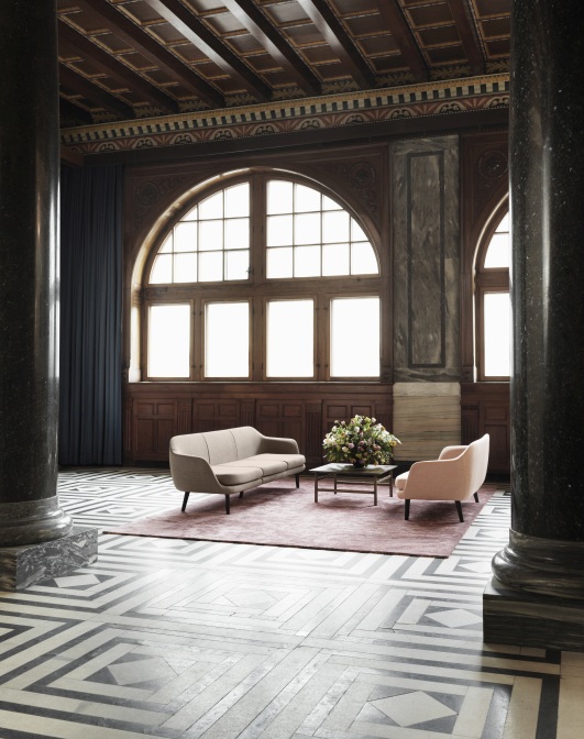 Grow Table Normann Copenhagen