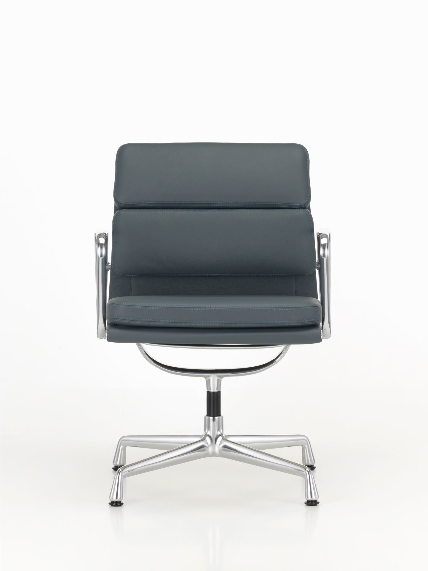 Soft Pad Chair EA207 / EA 207 Armchair Vitra