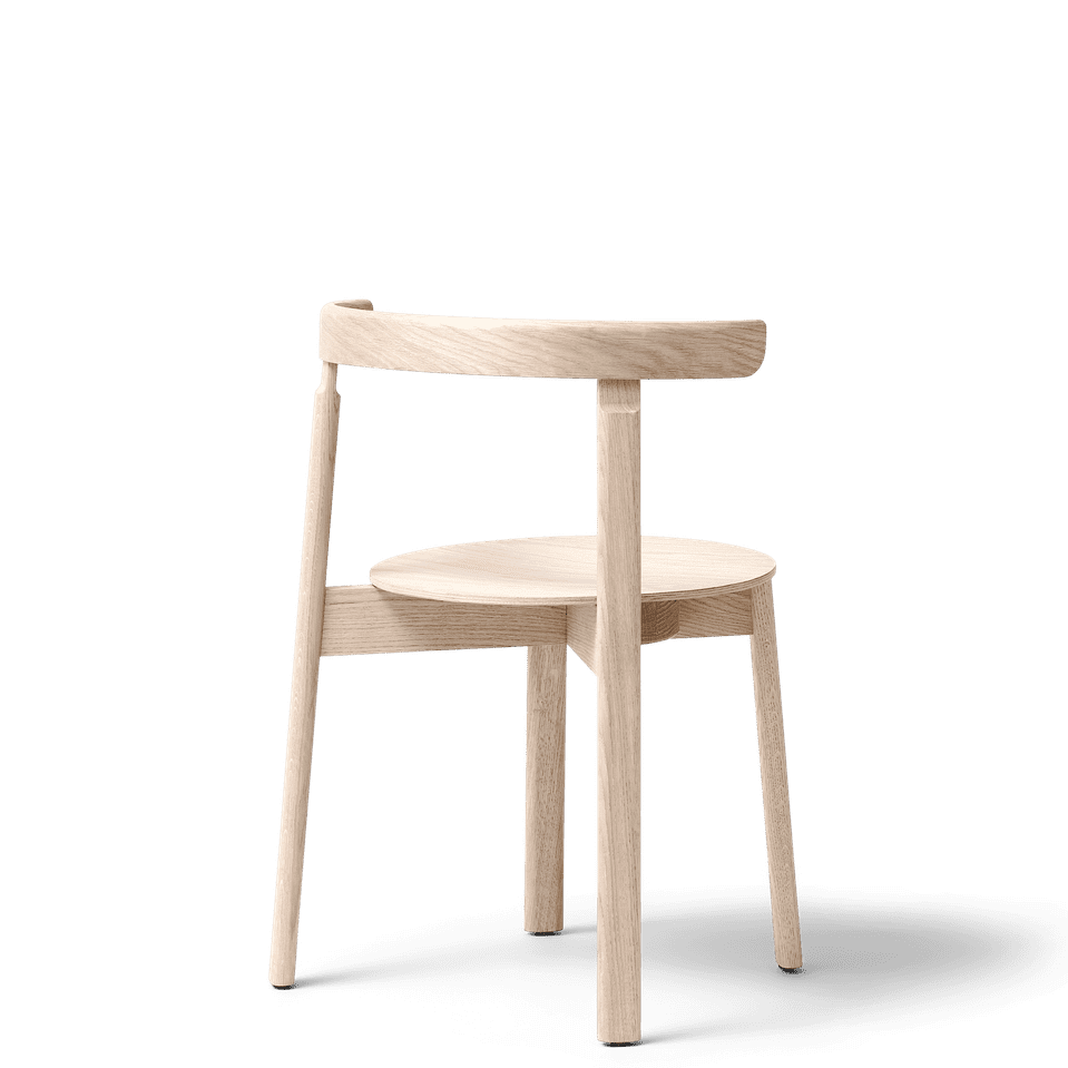 Lunar chair oak Form & Refine