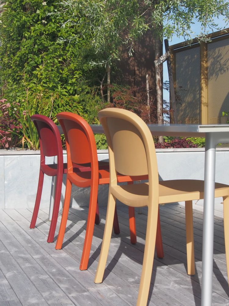 1 Inch Reclaimed stackable Chair blue Emeco
