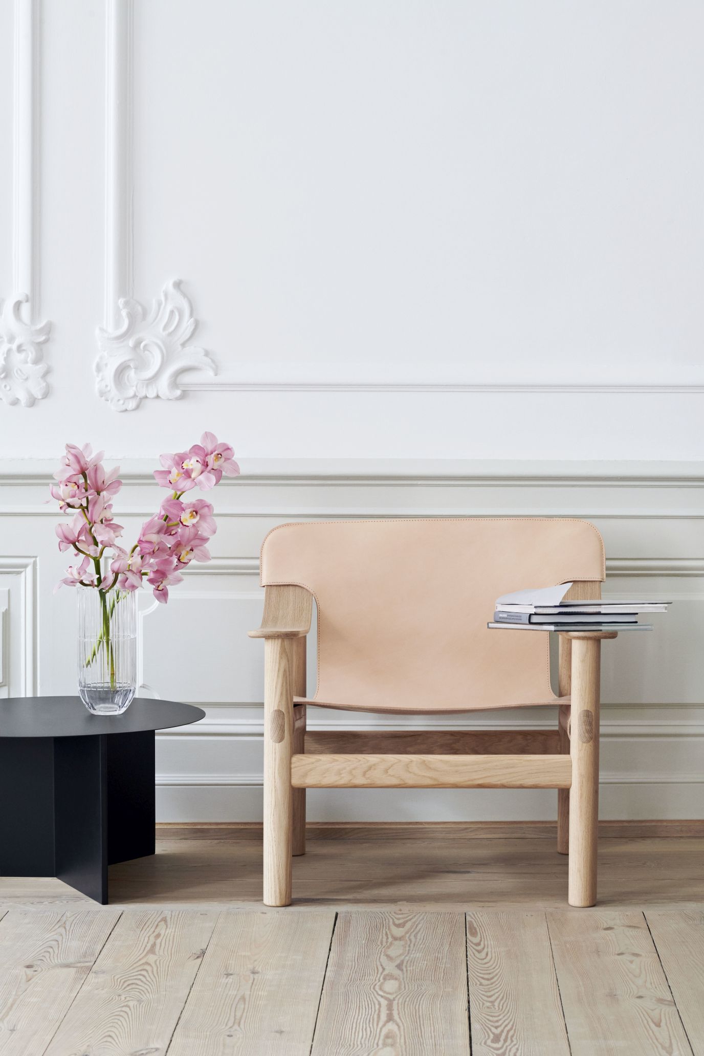 Slit Table Round Side Table Hay