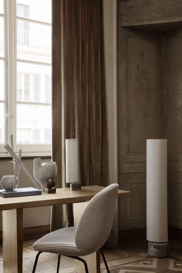 Unbound Floor Lamp Gubi