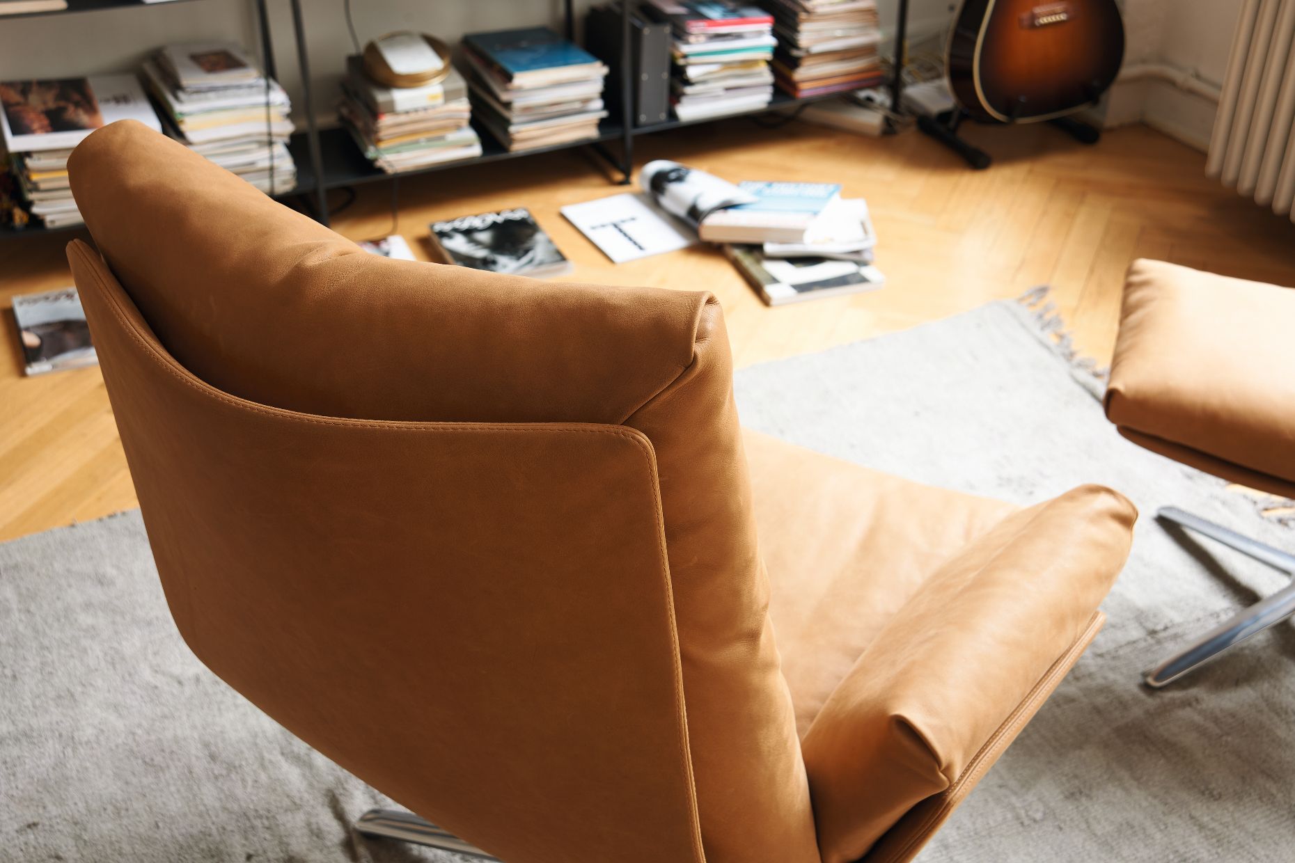 Cordia Lounge Stool Cor