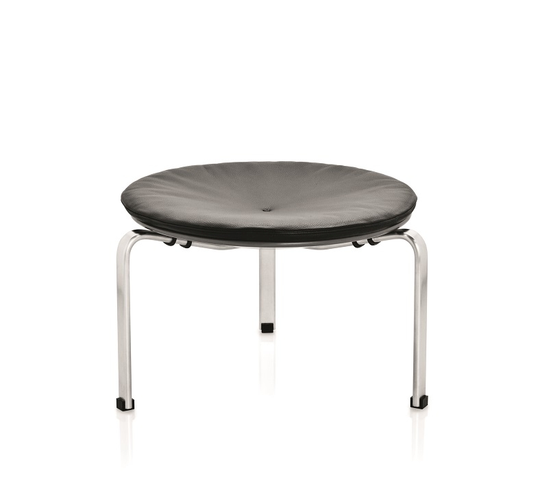 PK 33 / PK33 Stool Fritz Hansen