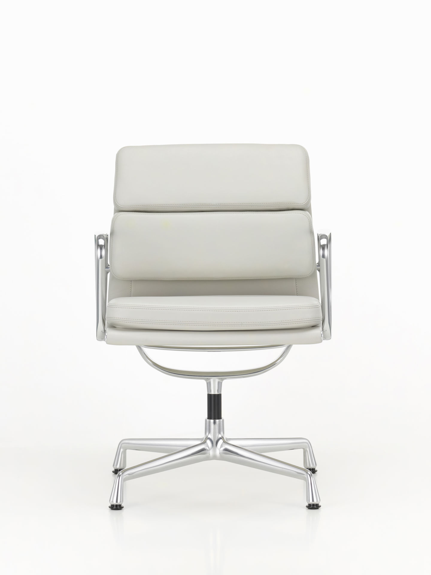 Soft Pad Chair EA207 / EA 207 Armchair Vitra