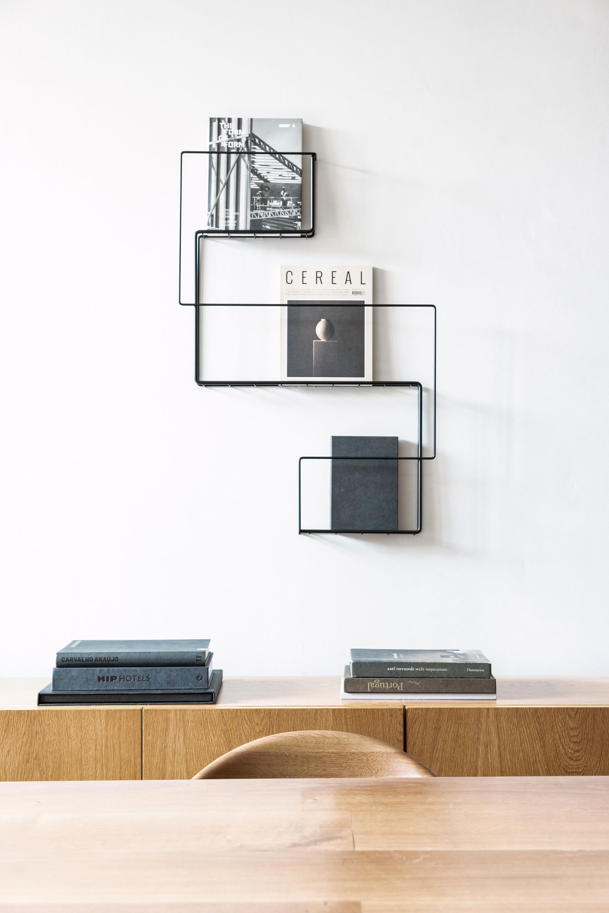 Revue newspaper and brochure holder wall Schönbuch 