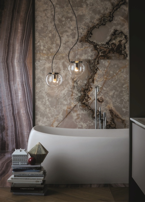 The Globe pendant 827 Oluce