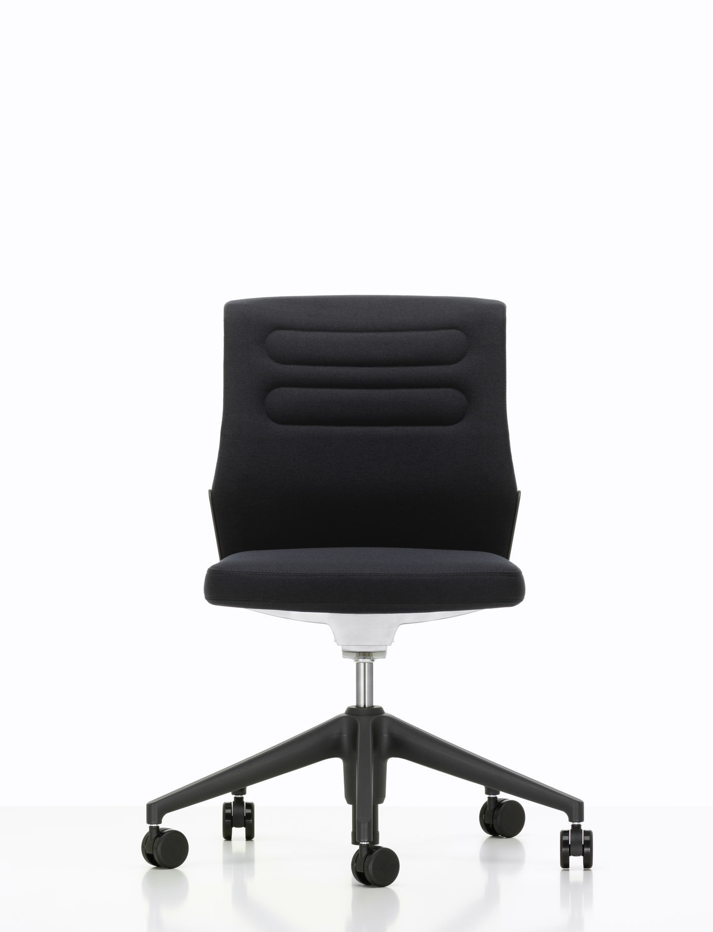 AC5 Studio Office Swivel Chair Vitra
