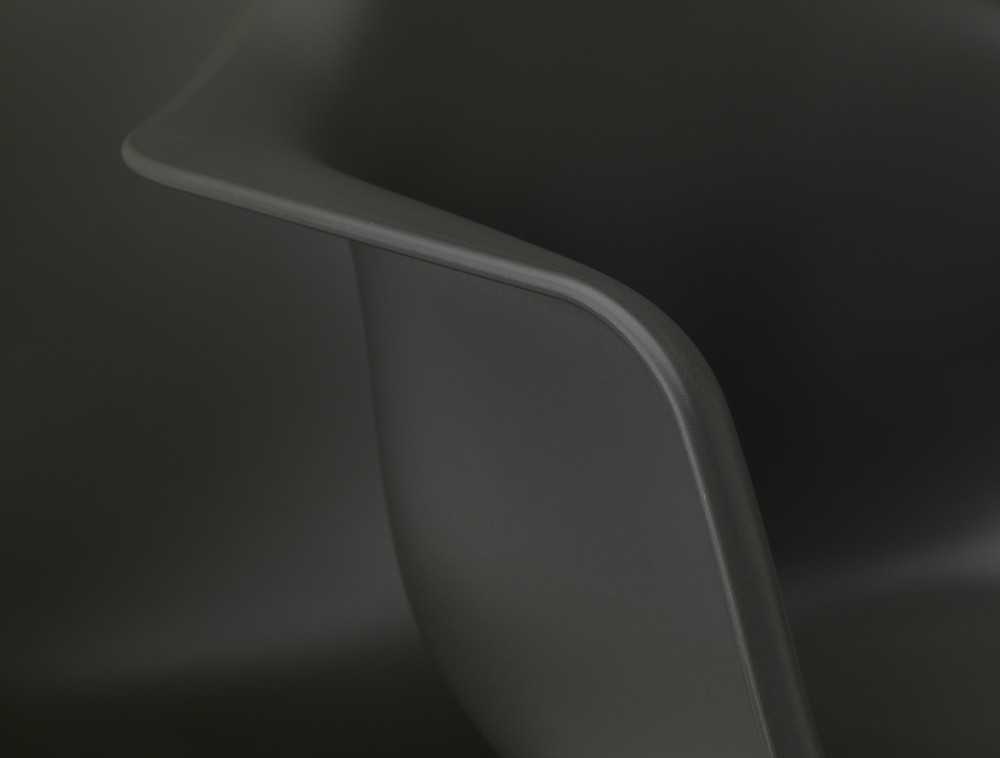 Eames Plastic Arm Chair PACC Chair Vitra