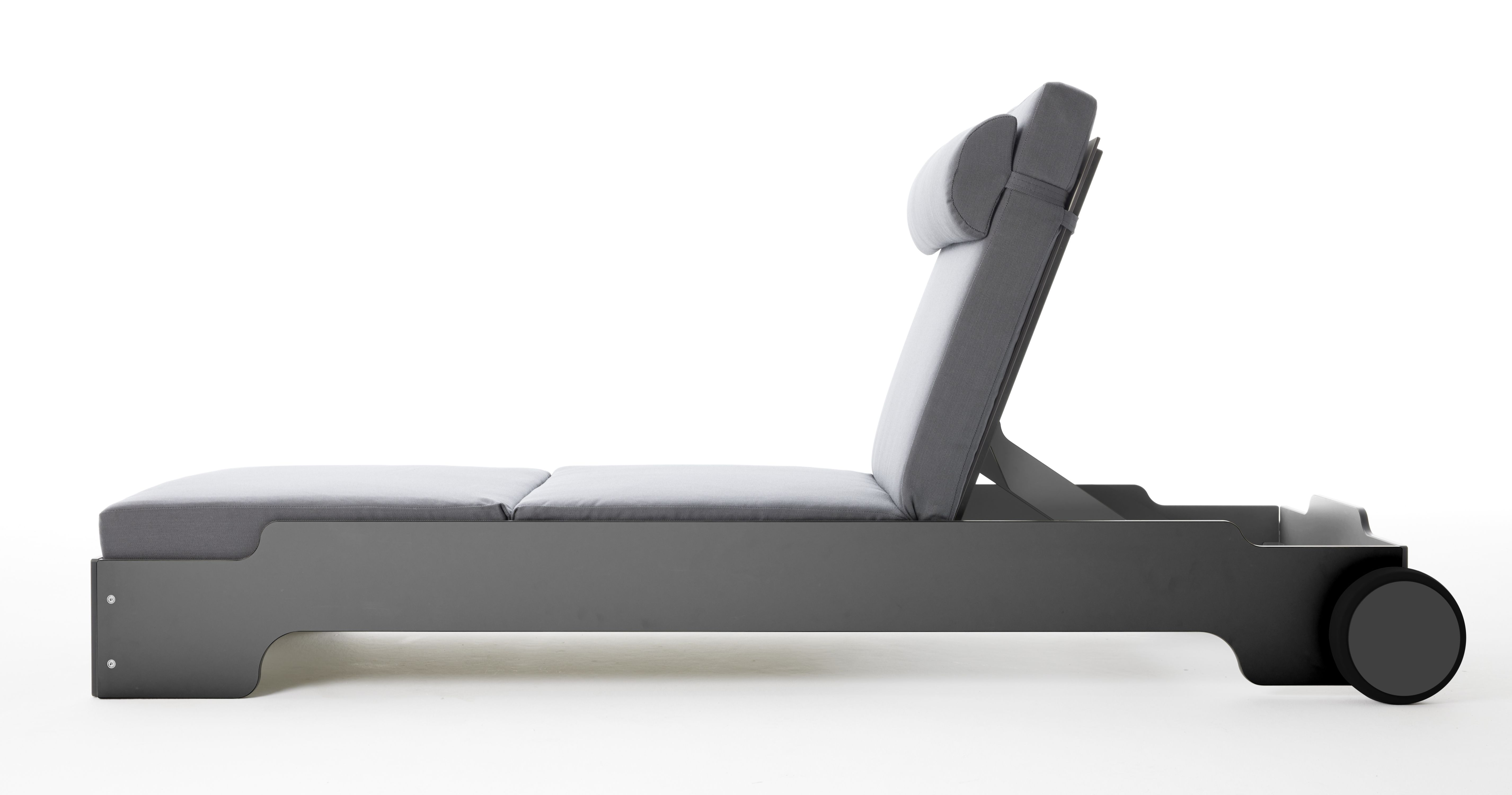 Solara Stacking Lounger incl. Wheels and Upholstery Outdoor Müller Möbelwerkstätten