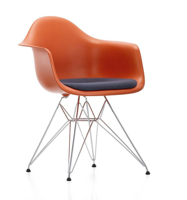 Eames Plastic Arm Chair DAR Chair with seat cushion Vitra