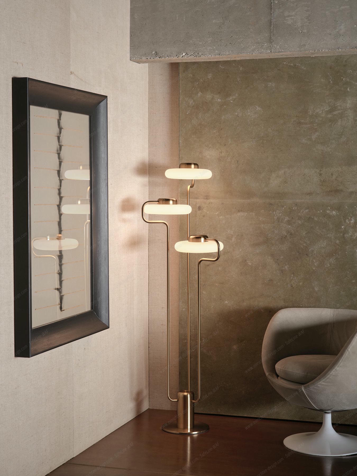 Tratto Floor lamp black Kdln
