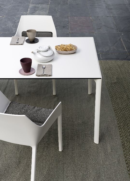 Maki table Dining table Kristalia