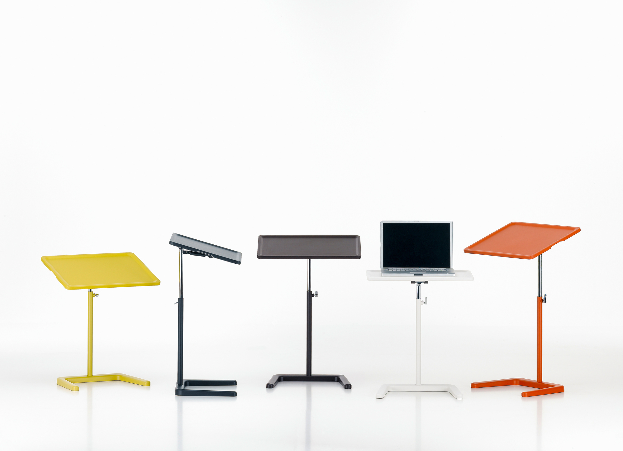 NesTable Side Table Vitra Ice grey