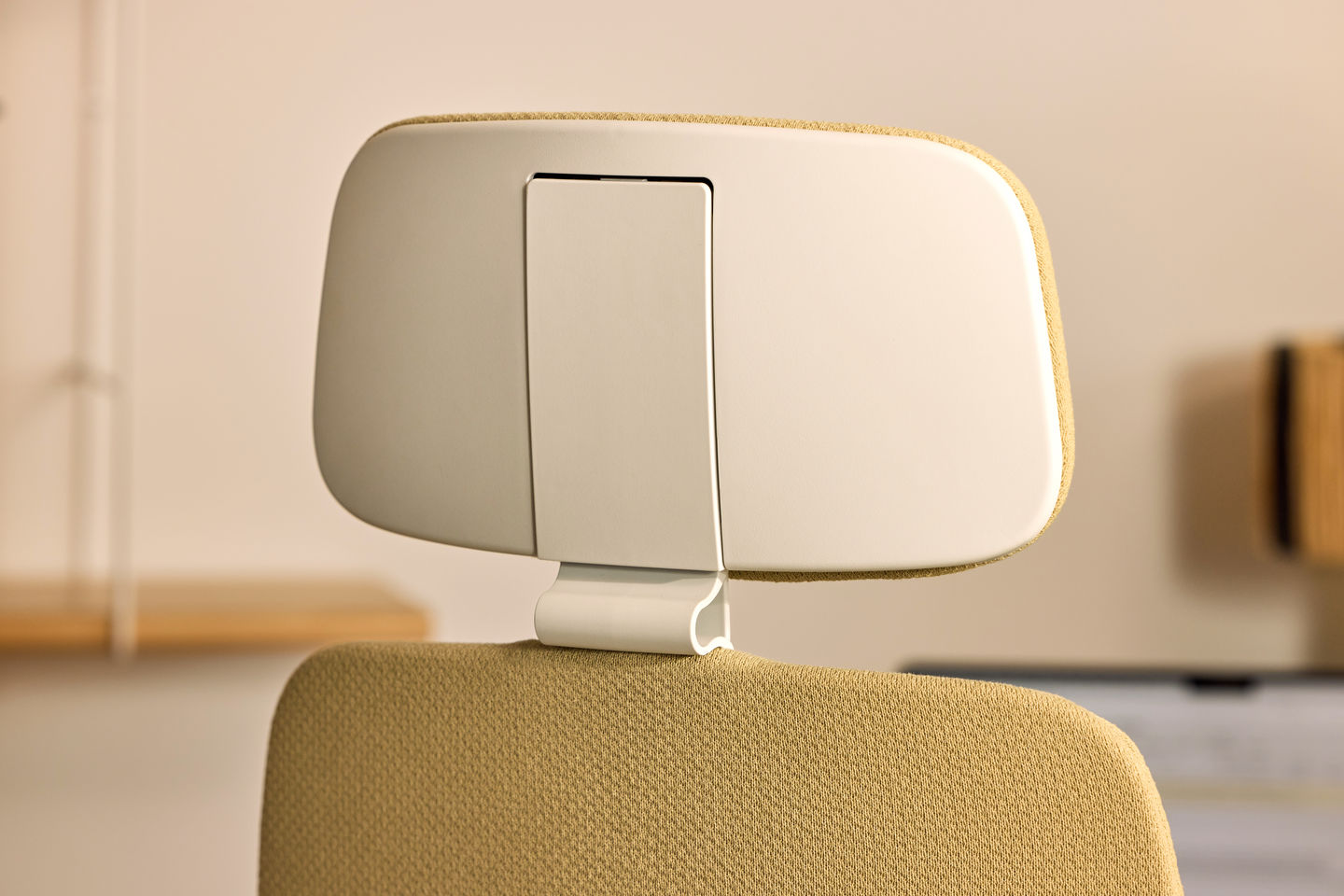 ACX Softknit High office swivel chair Vitra