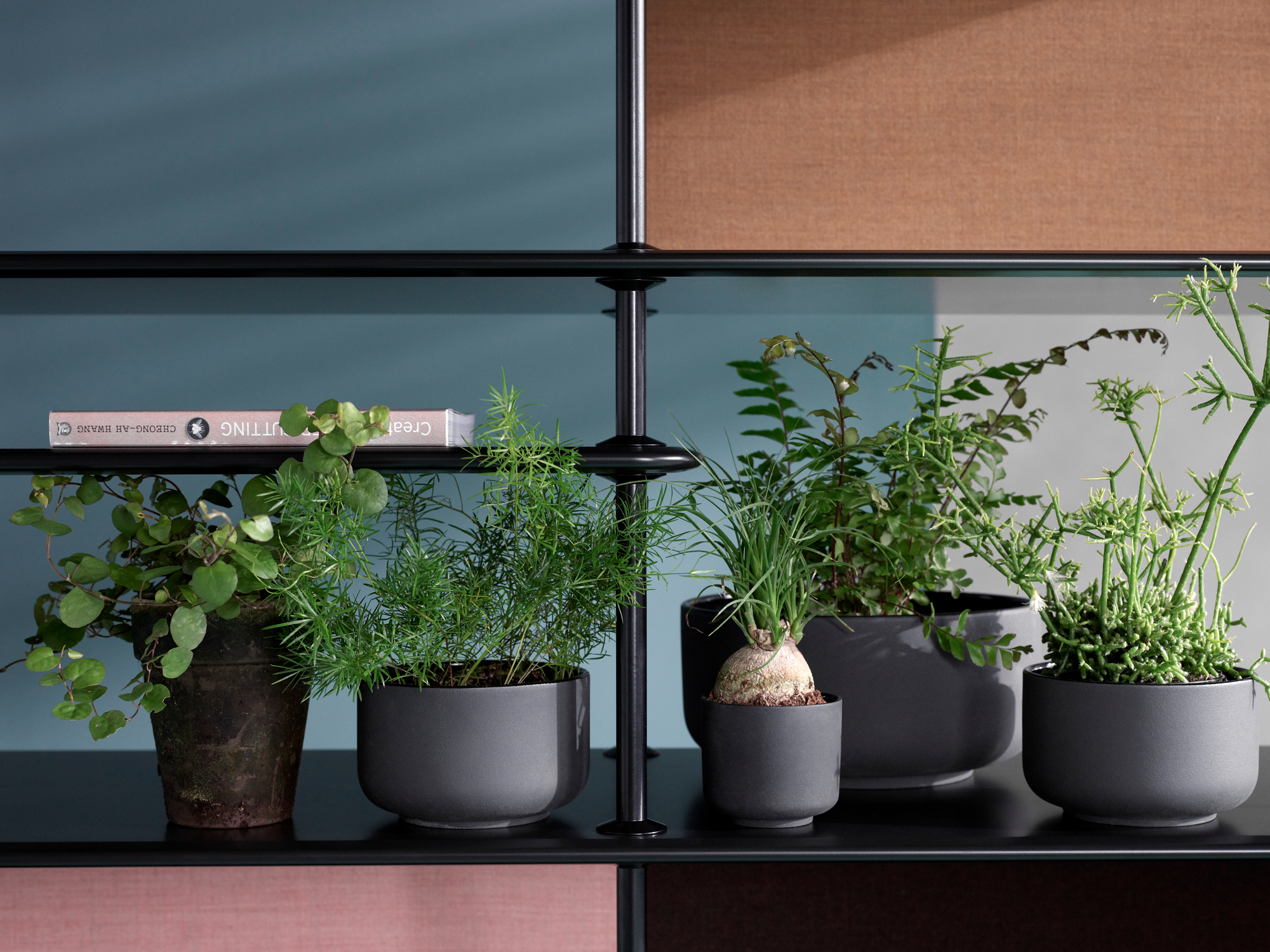 Montana Free Shelf B 138.4 x H 75.8 cm QUICK SHIP