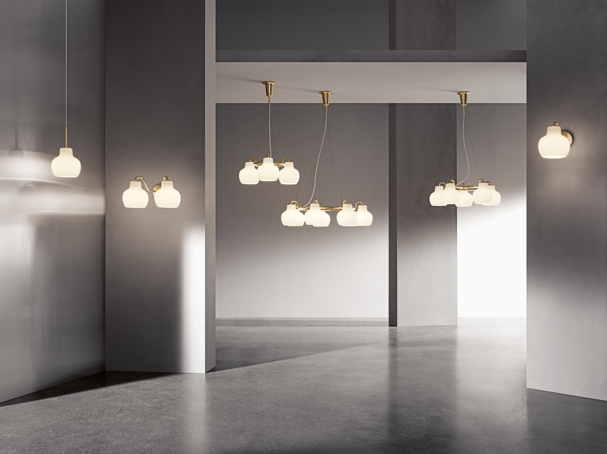 VL Ring Crown 3 pendant light Louis Poulsen