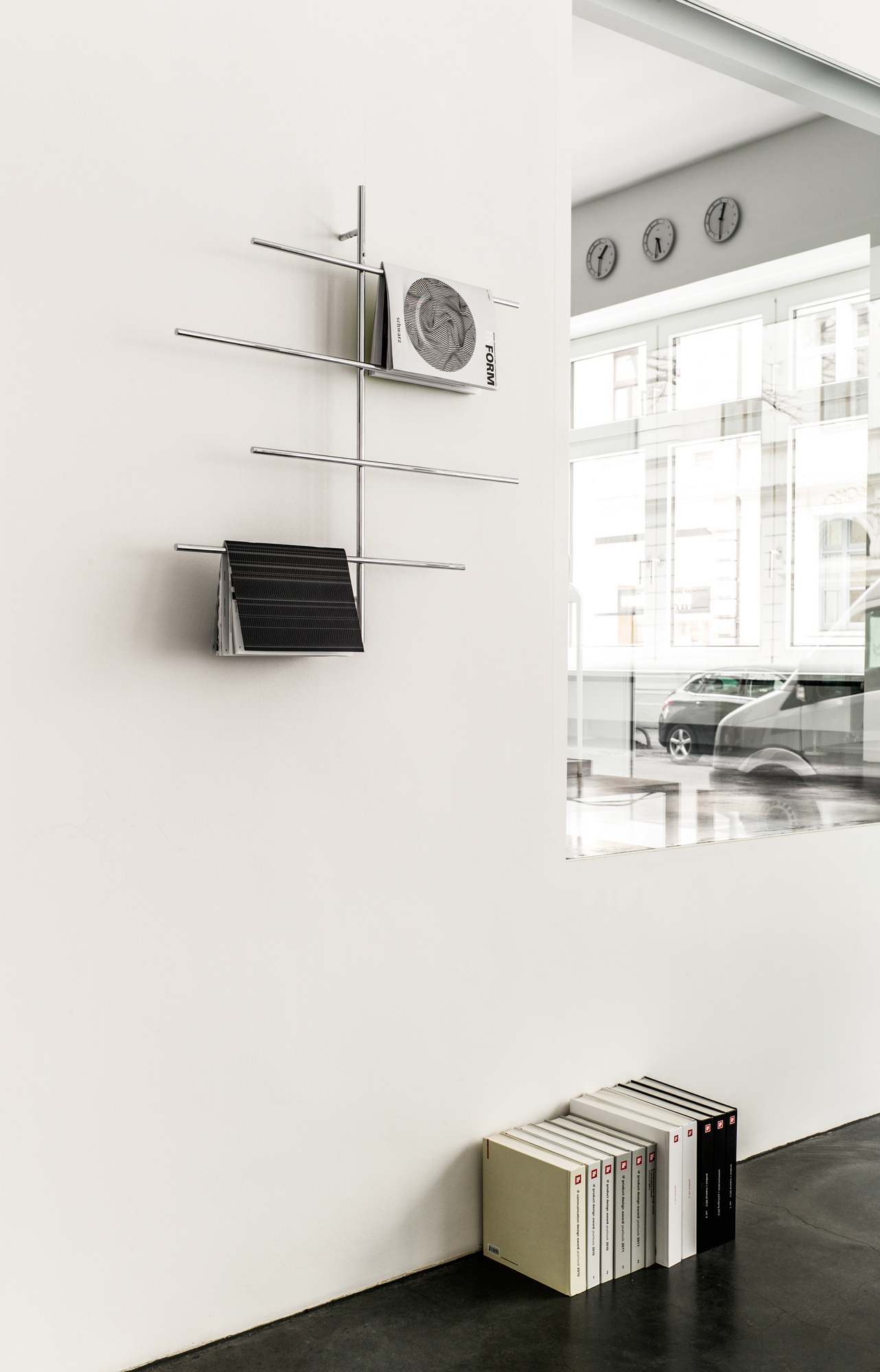 Sketch news rack Schönbuch