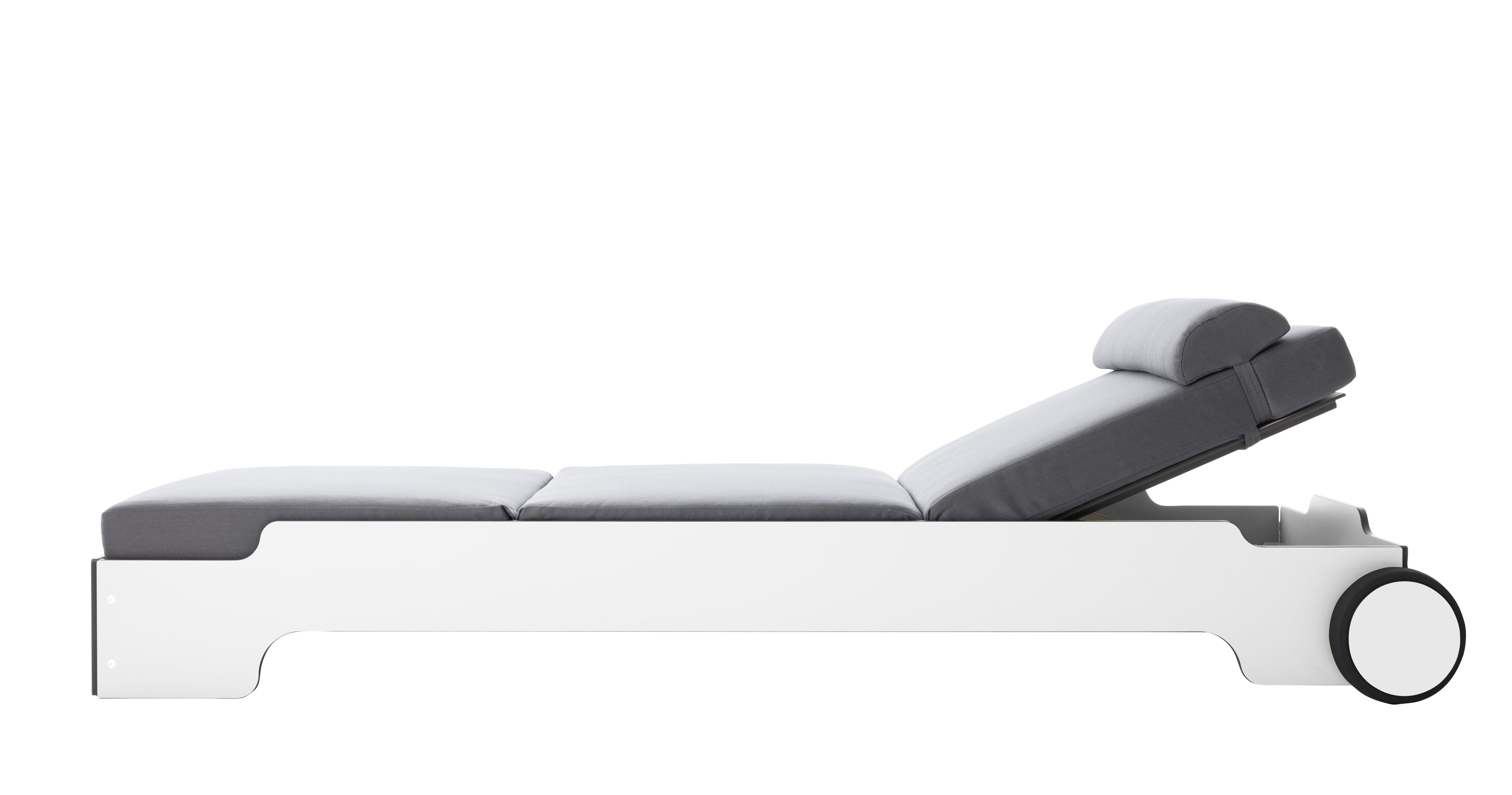 Solara Stacking Lounger incl. Wheels and Upholstery Outdoor Müller Möbelwerkstätten