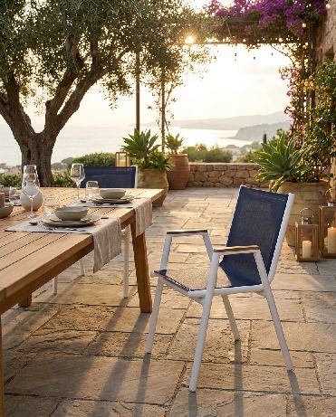 Pilotis armchair with armrests Batyline Outdoor Fermob