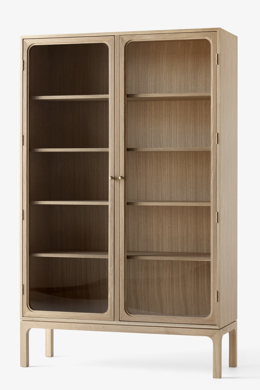 Trace SC88 cabinet / display case AndTradition
