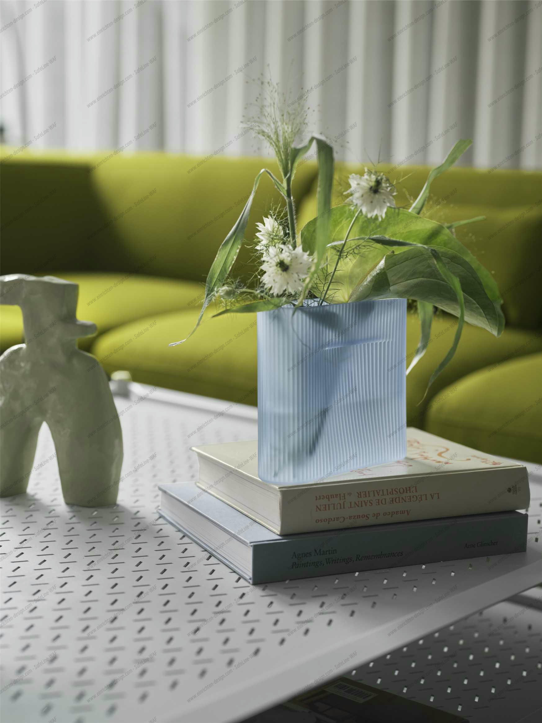 Ridge Vase Muuto Frosted glass Light blue H 35 cm Ridge Vase Muuto Frosted glass Light blue H 35 cm