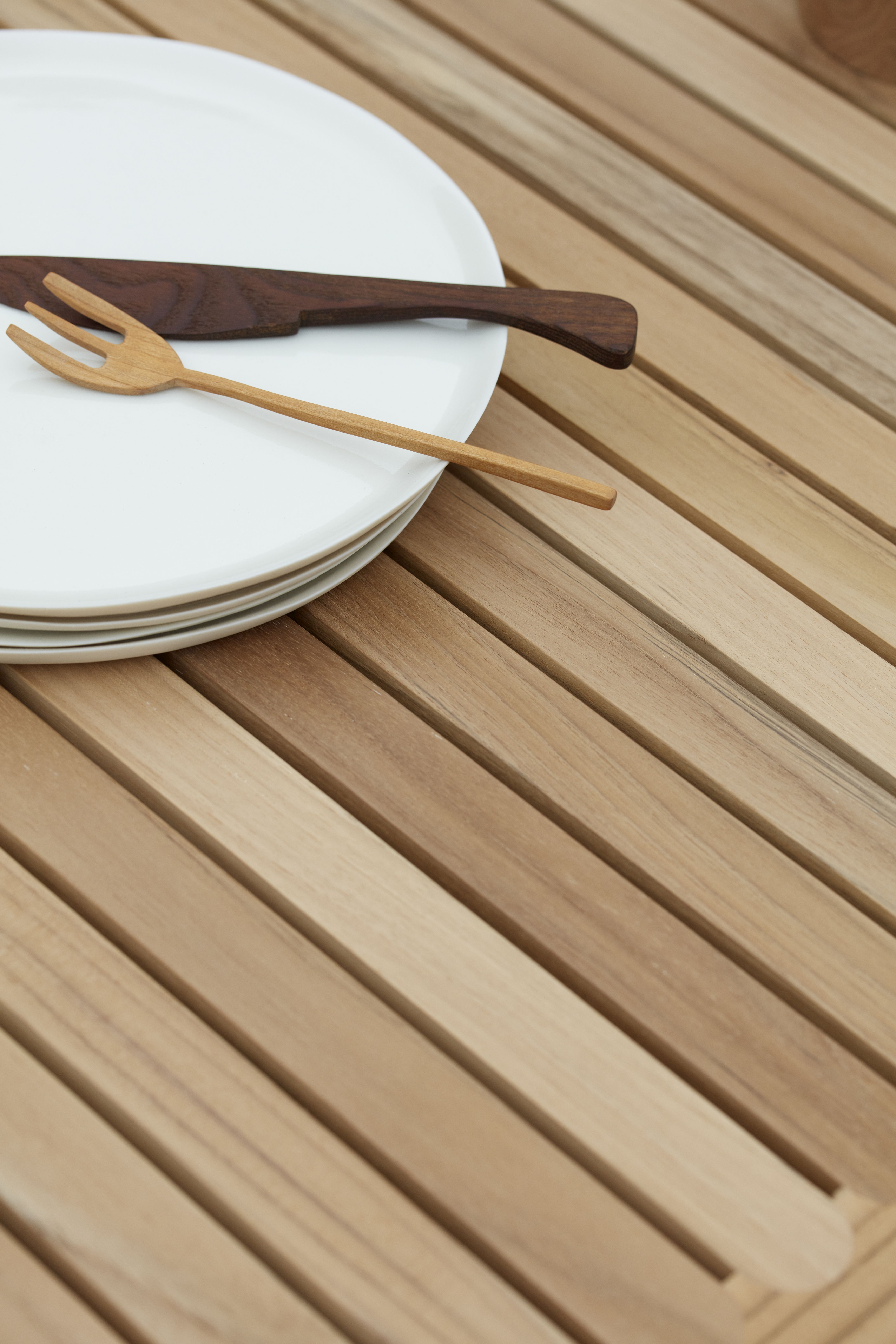 AH902 Outdoor dining table Carl Hansen & Søn