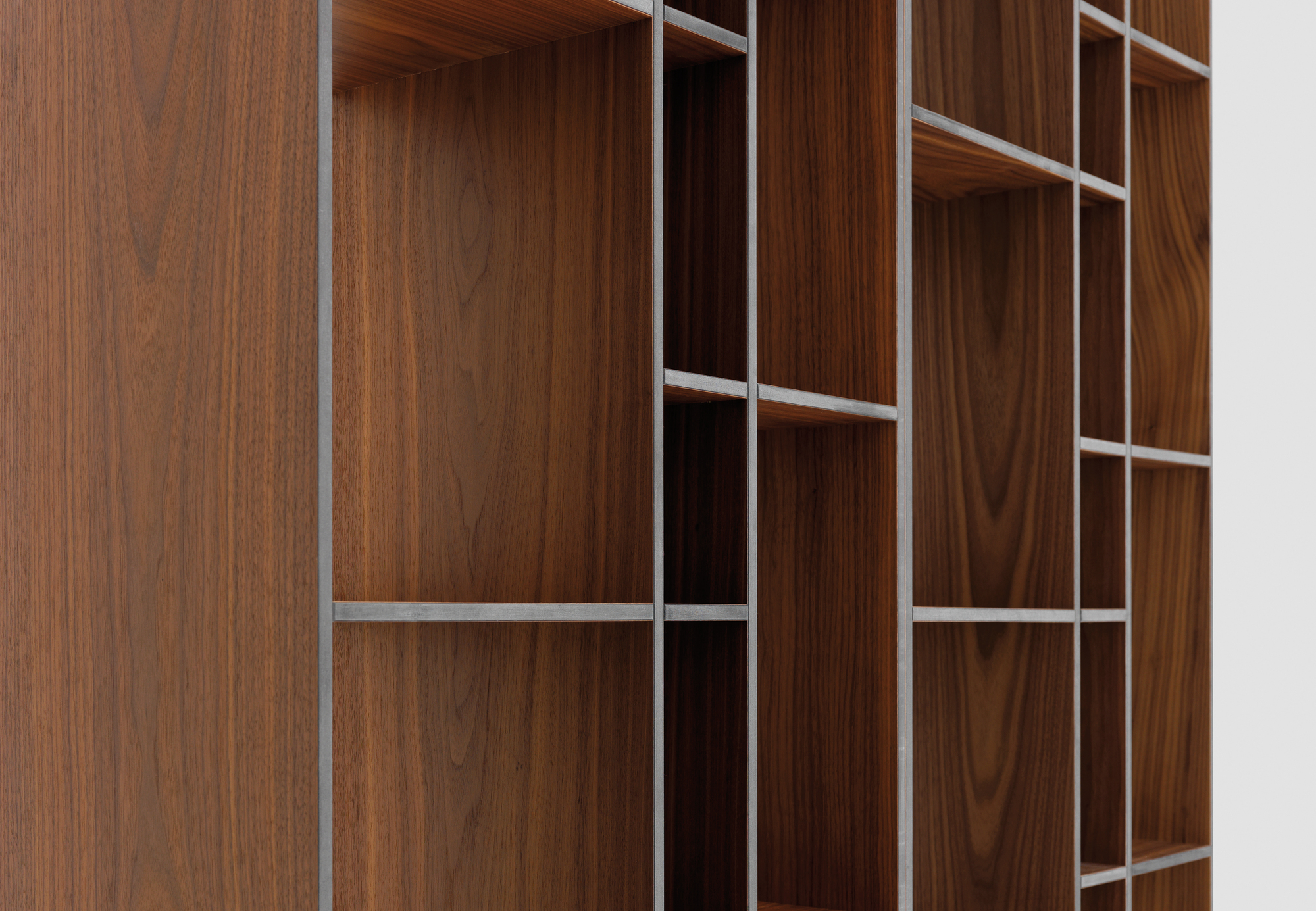 Code 2 wooden shelf MDF American walnut Zeitraum
