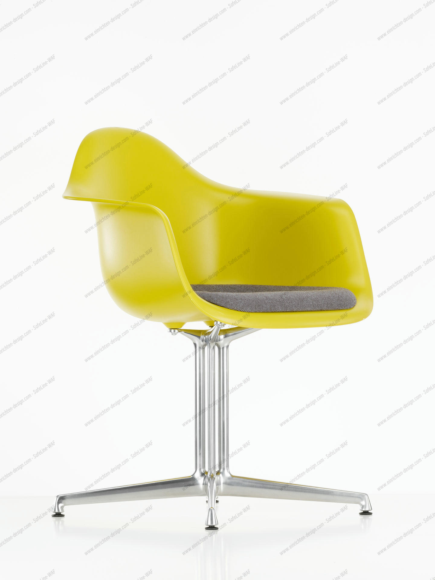 Eames Plastic Arm Chair DAL with seat cushion Vitra