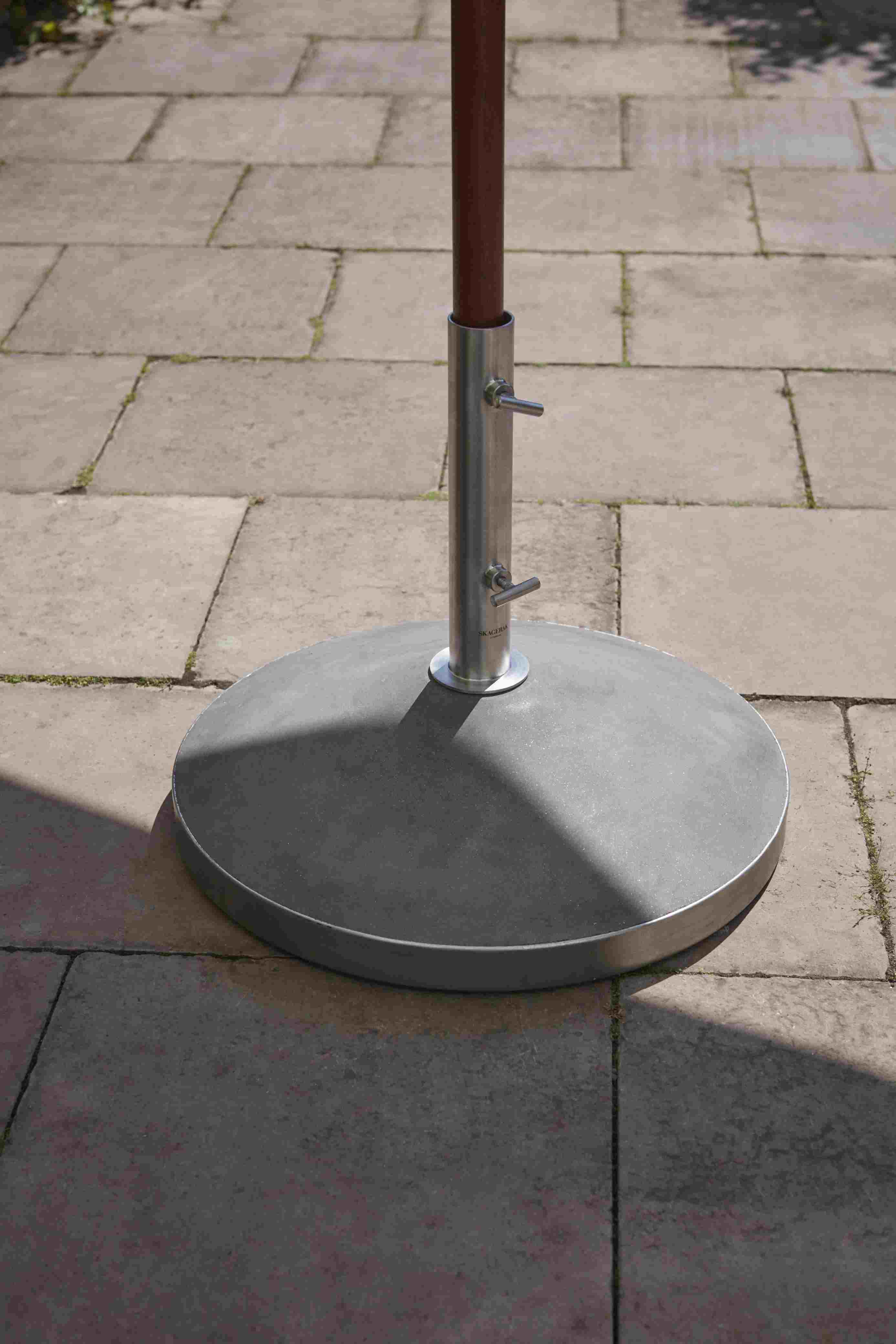 Capri Umbrella Foot parasol foot Skagerak by Fritz Hansen