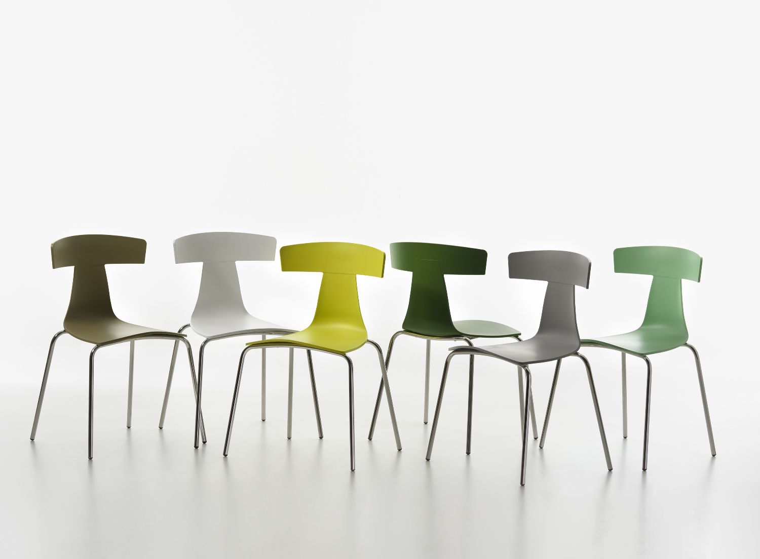 Remo Plastic Chair Plank plastic chair