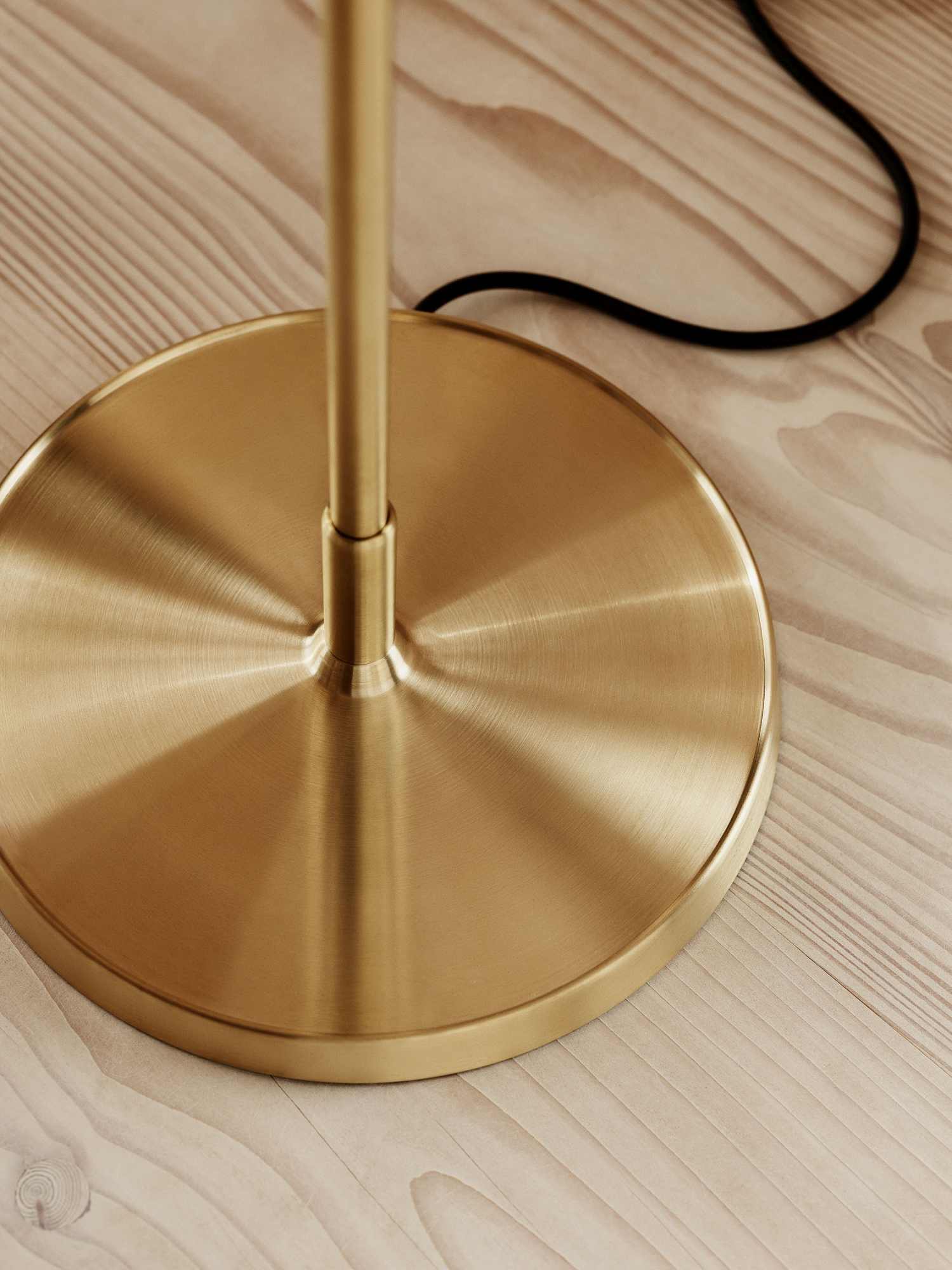 Clam Table lamp Fritz Hansen table lamp
