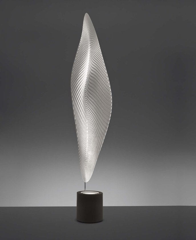 Cosmic Leaf Terra Stehleuchte Artemide