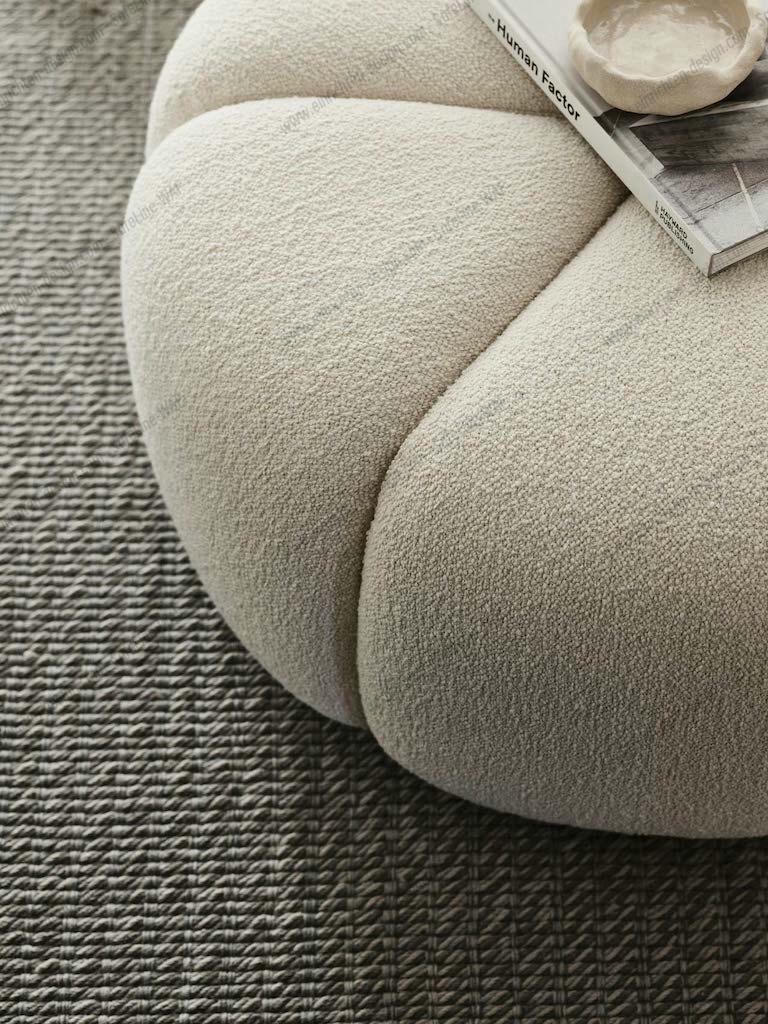 Pouf Off White Vipp