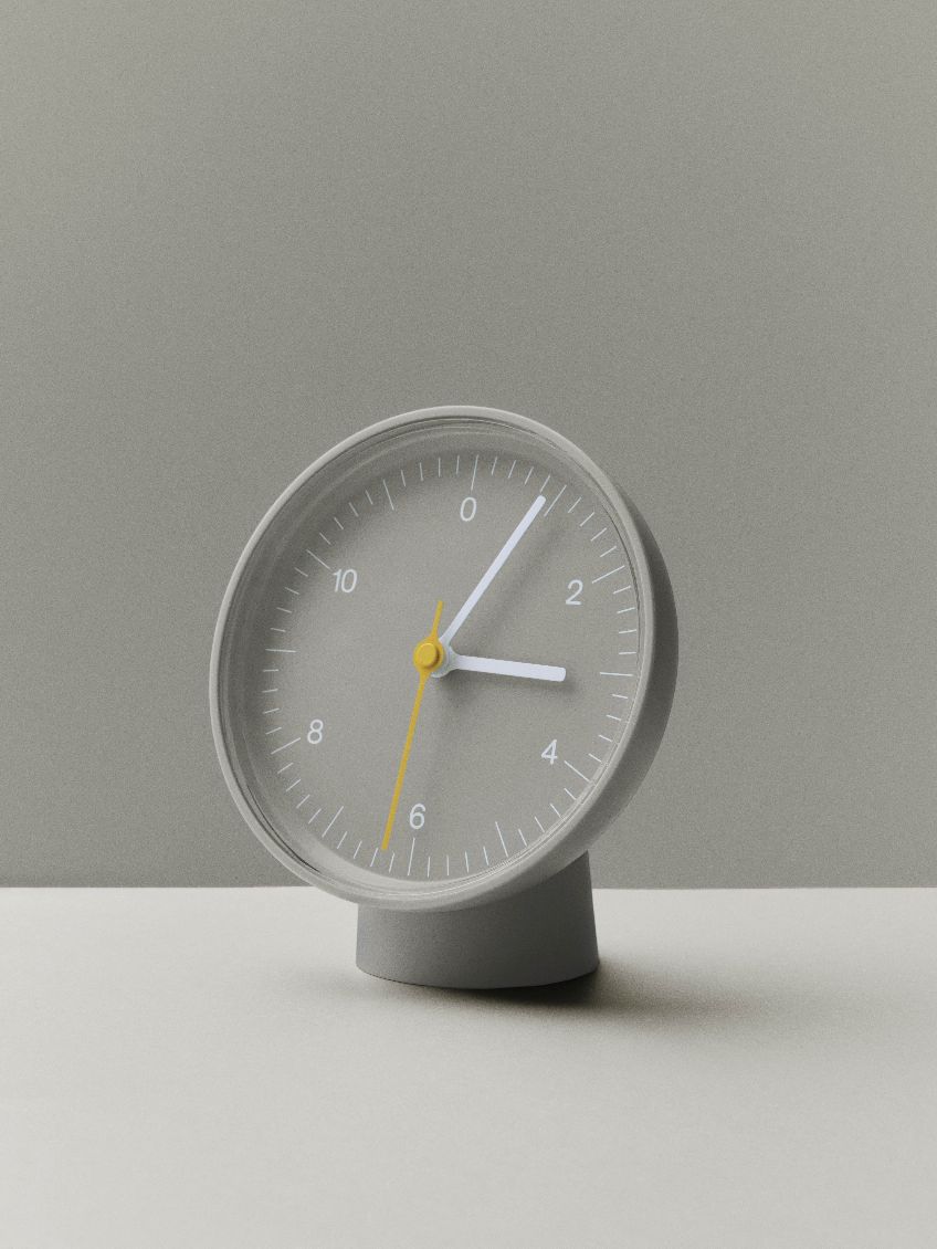Table Clock Dual-function Table Clock / Wall Clock Hay Red
