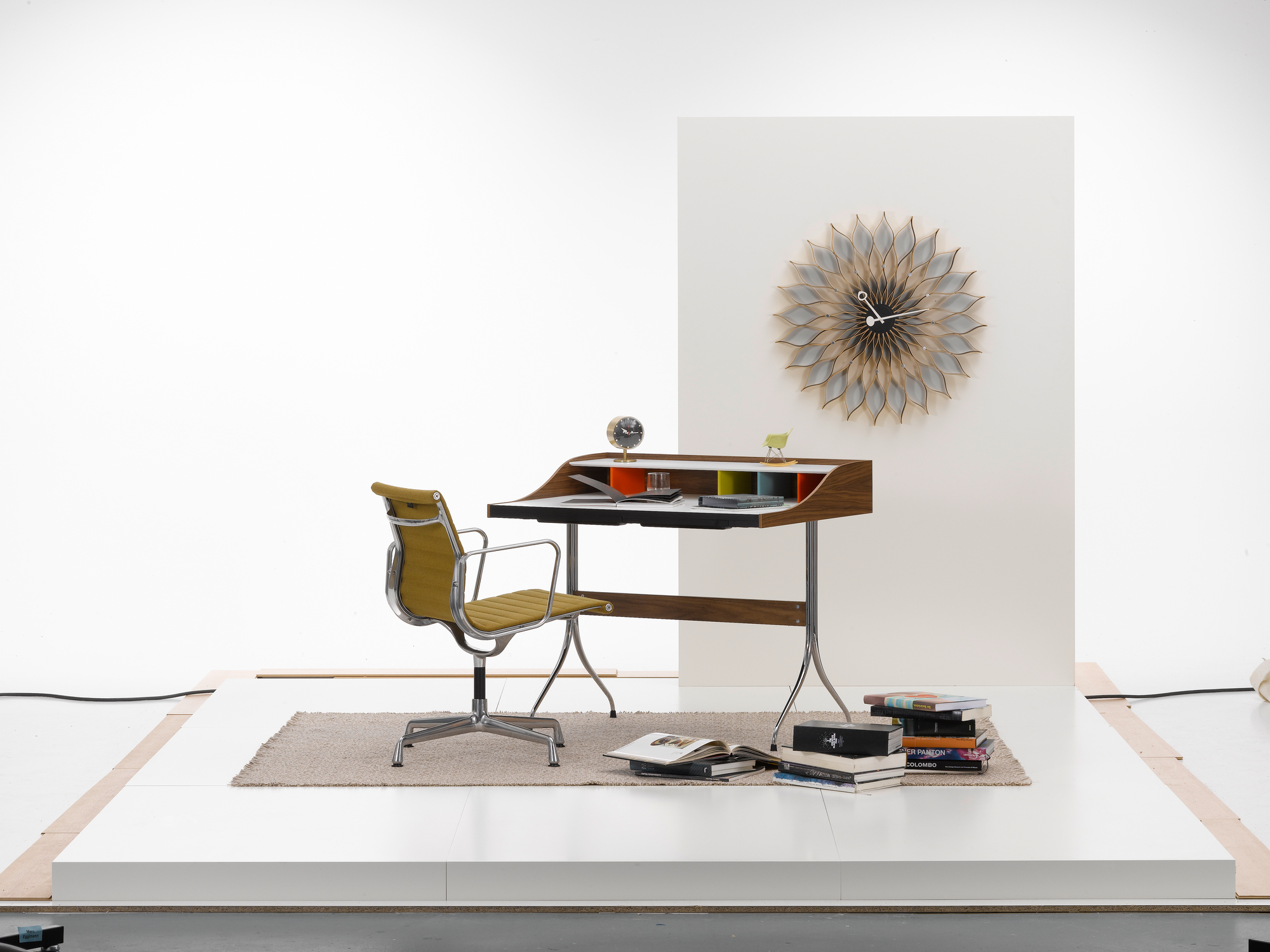 Home Desk Vitra