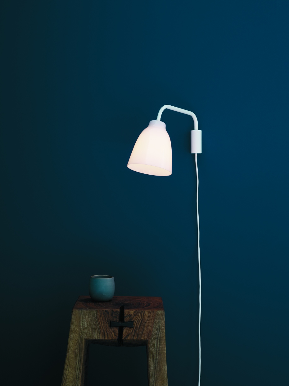 Caravaggio Read wall light Fritz Hansen