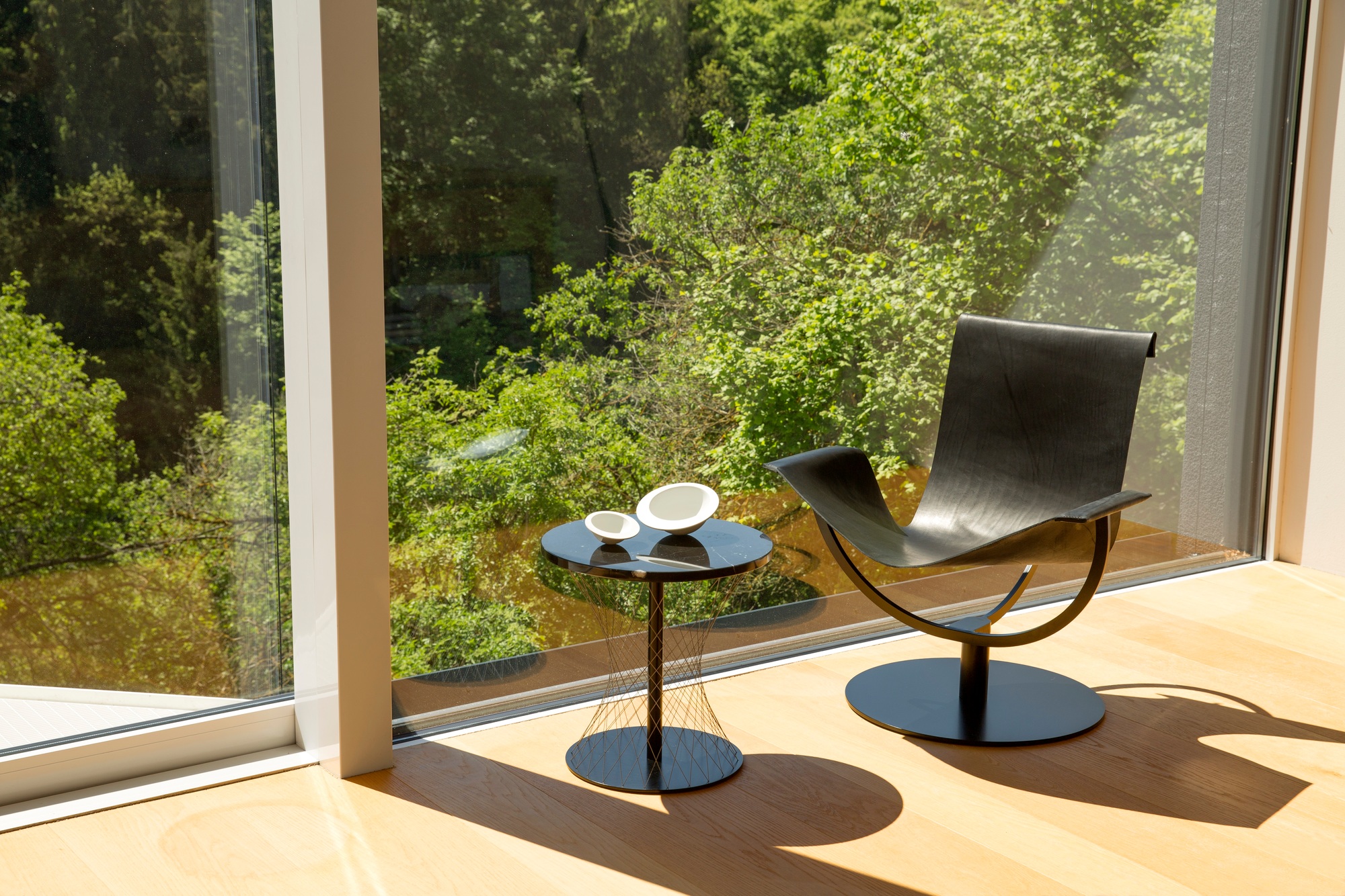 Network side table black Favius