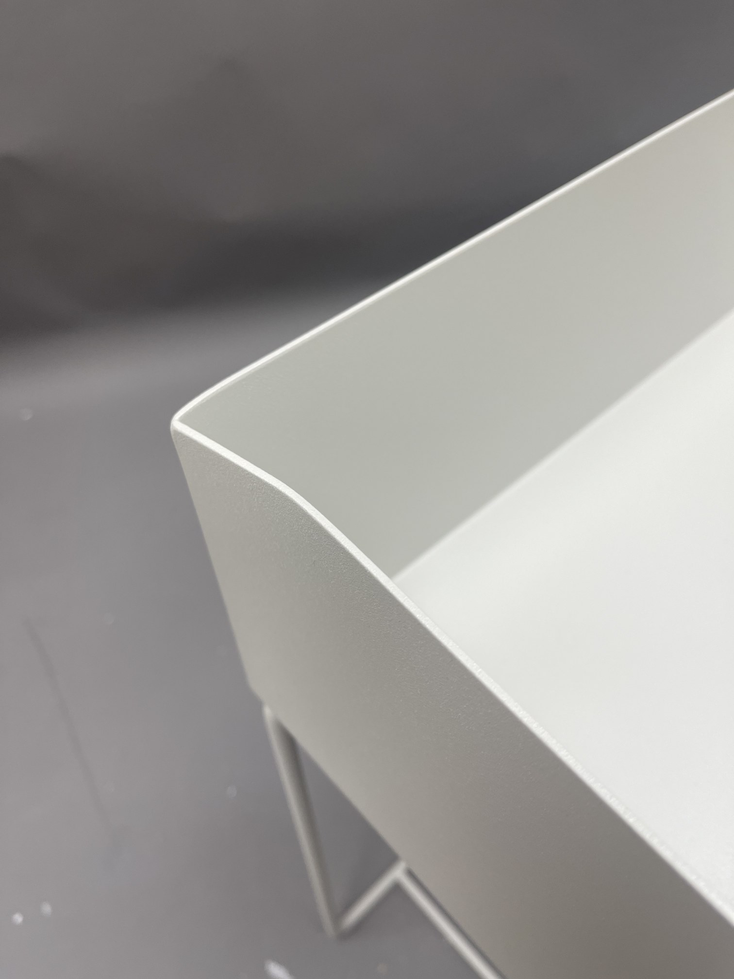 Plant Box LIGHT GREY Ferm Living MÄNGELEXEMPLAR