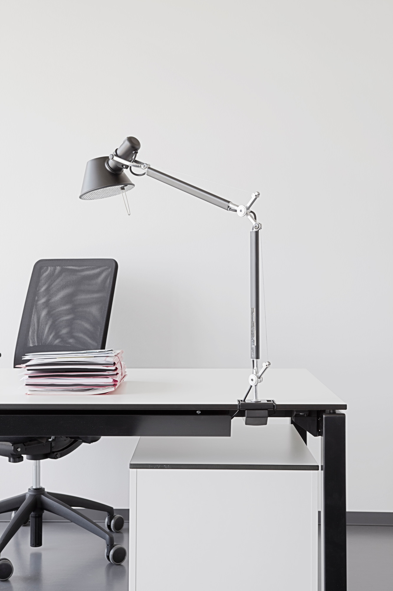 Tolomeo Table Lamp Body Artemide (Part 1 of 2)
