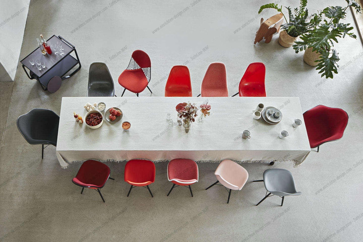 Eames Plastic Arm Chair DAW Chair Vitra Maple yellowish - Rust orange