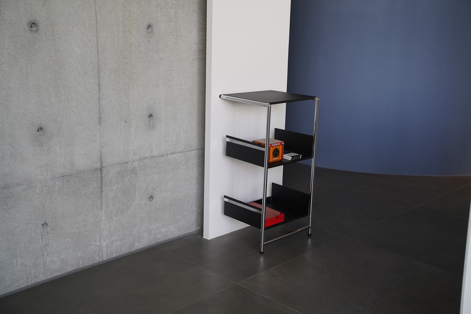 Cover plate for Pool 82 S Leaning shelf / Shoe rack Mox