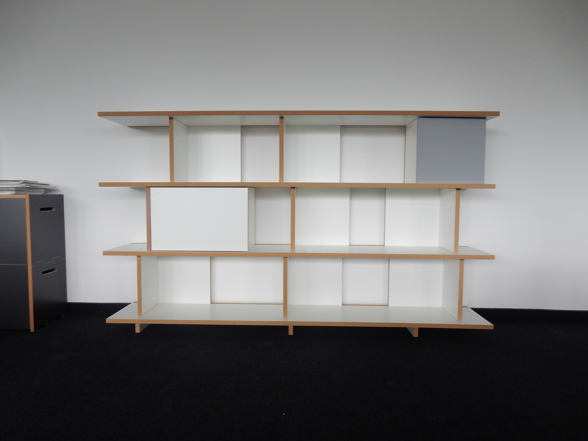 Stell shelf door module Tojo