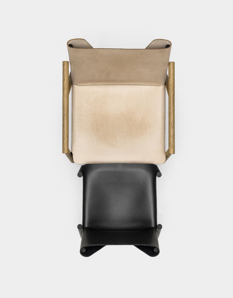 1085 Edition Kristalia lounge chair
