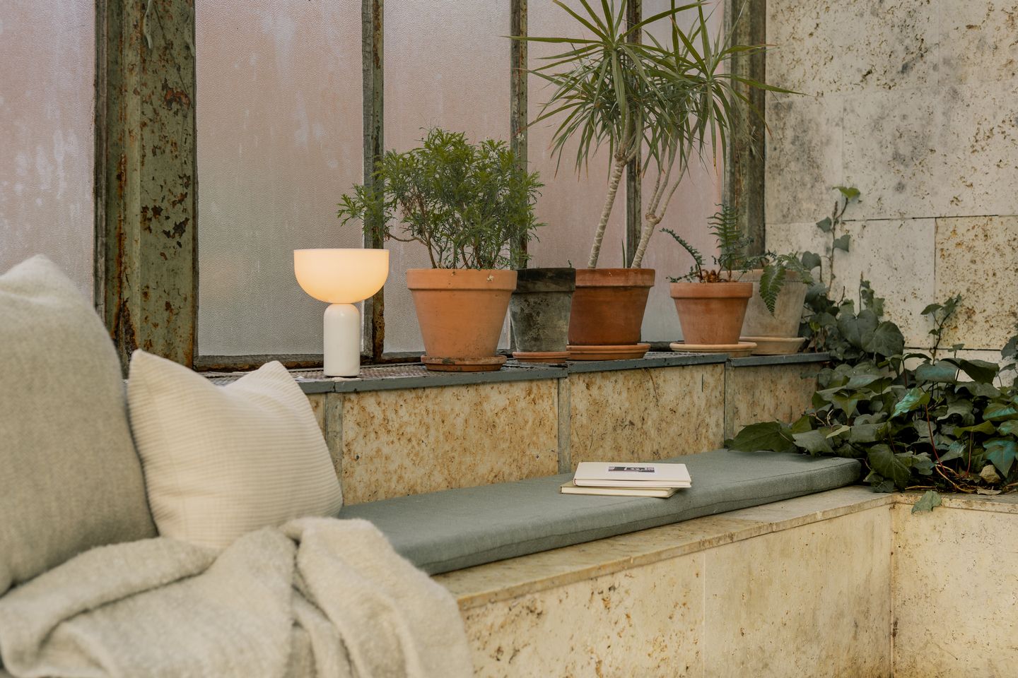 Kizu Portable Table Lamp New Works