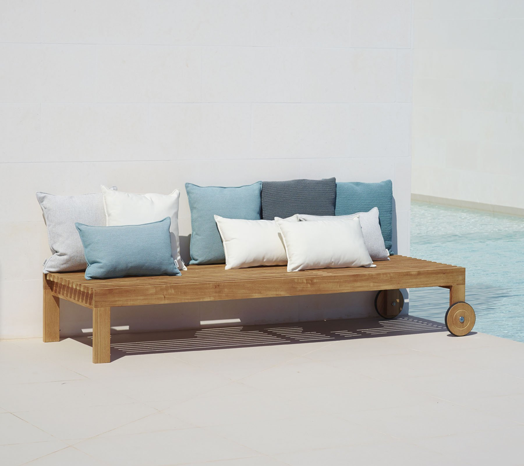 Amaze Outdoor Sun lounger Cane-Line